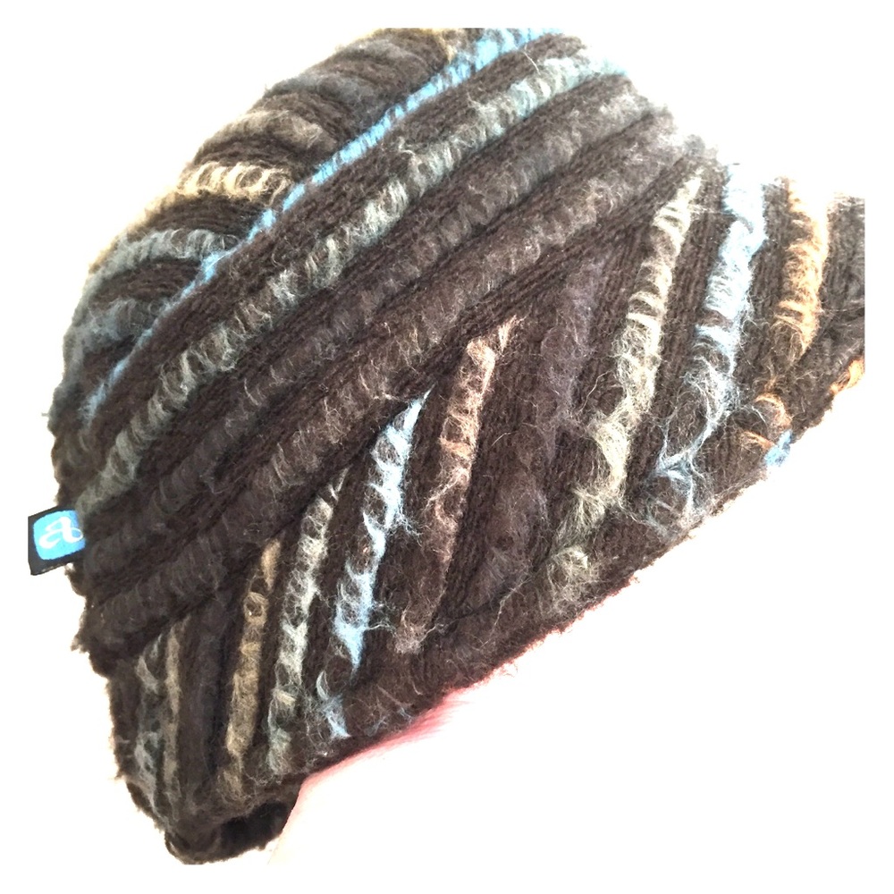 Ambler Mtn Works🍂 Darling & Warm Deep Brown Hat🍁